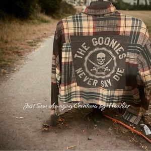 Upcycled cropped flannel!